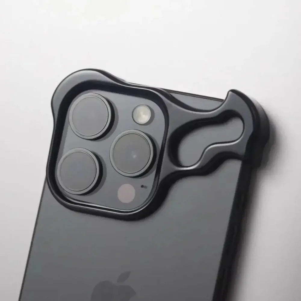 Luxury Alien Titanium Alloy Rimless Phone Case For iPhone 16 15 14 Pro Max 16 Plus Metal Lens Shockproof Cover For iPhone 16 Pro